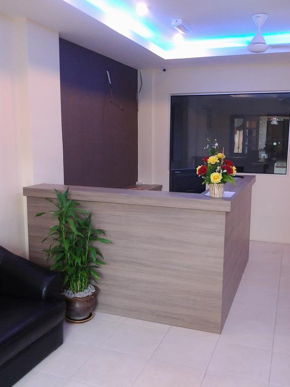 Qish Hotel Malacca Eksteriør bilde