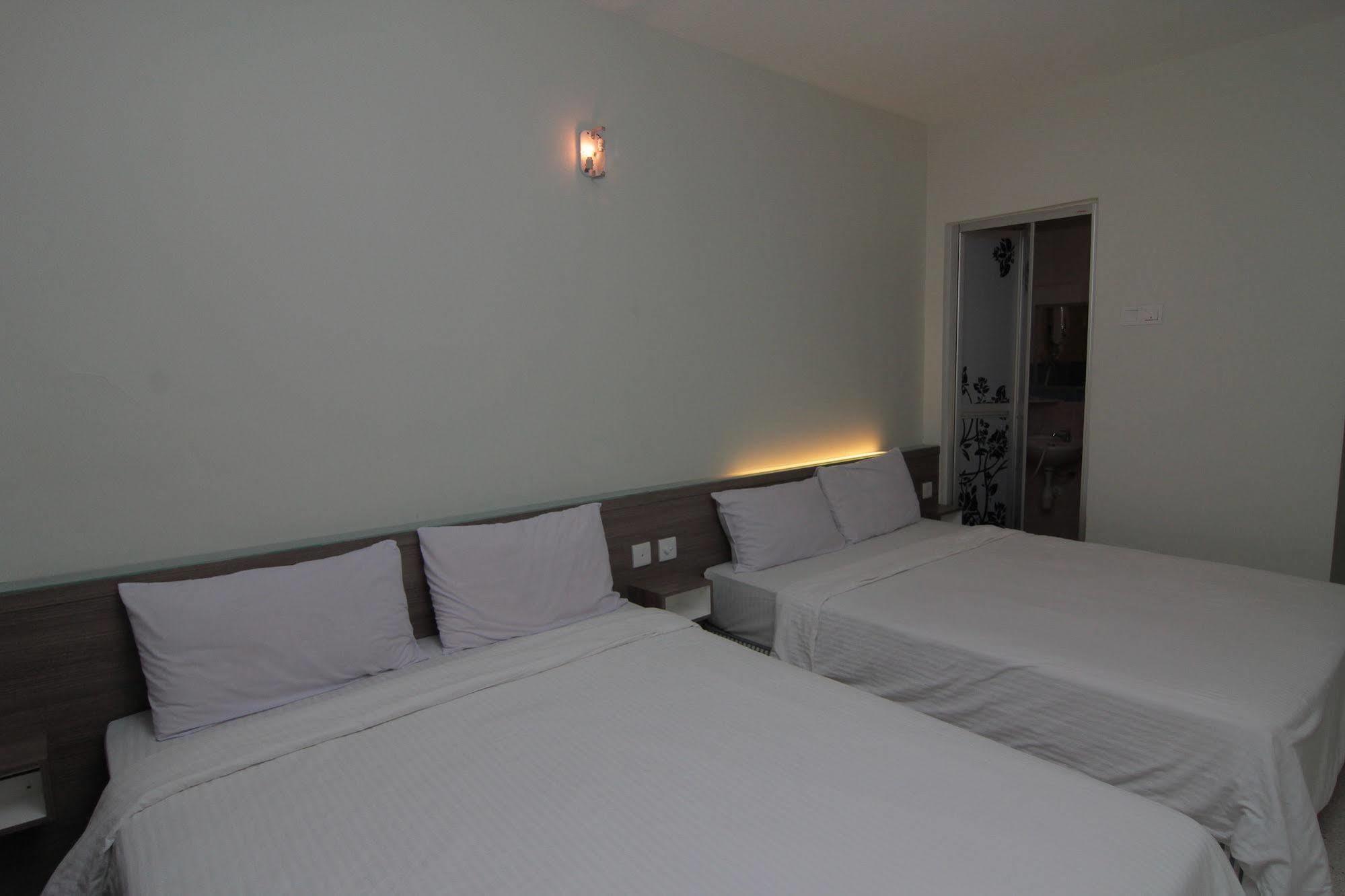Qish Hotel Malacca Eksteriør bilde