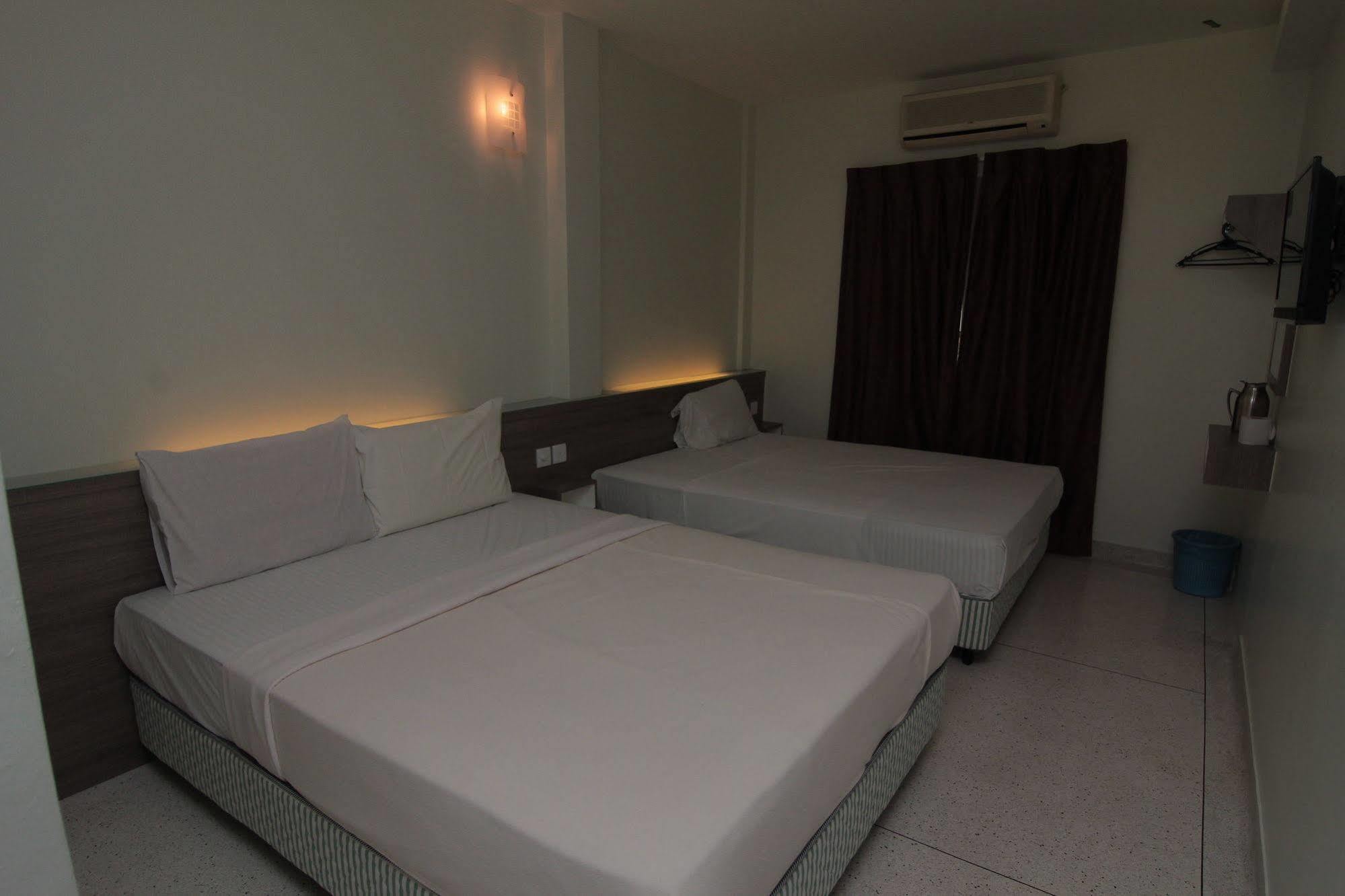 Qish Hotel Malacca Eksteriør bilde